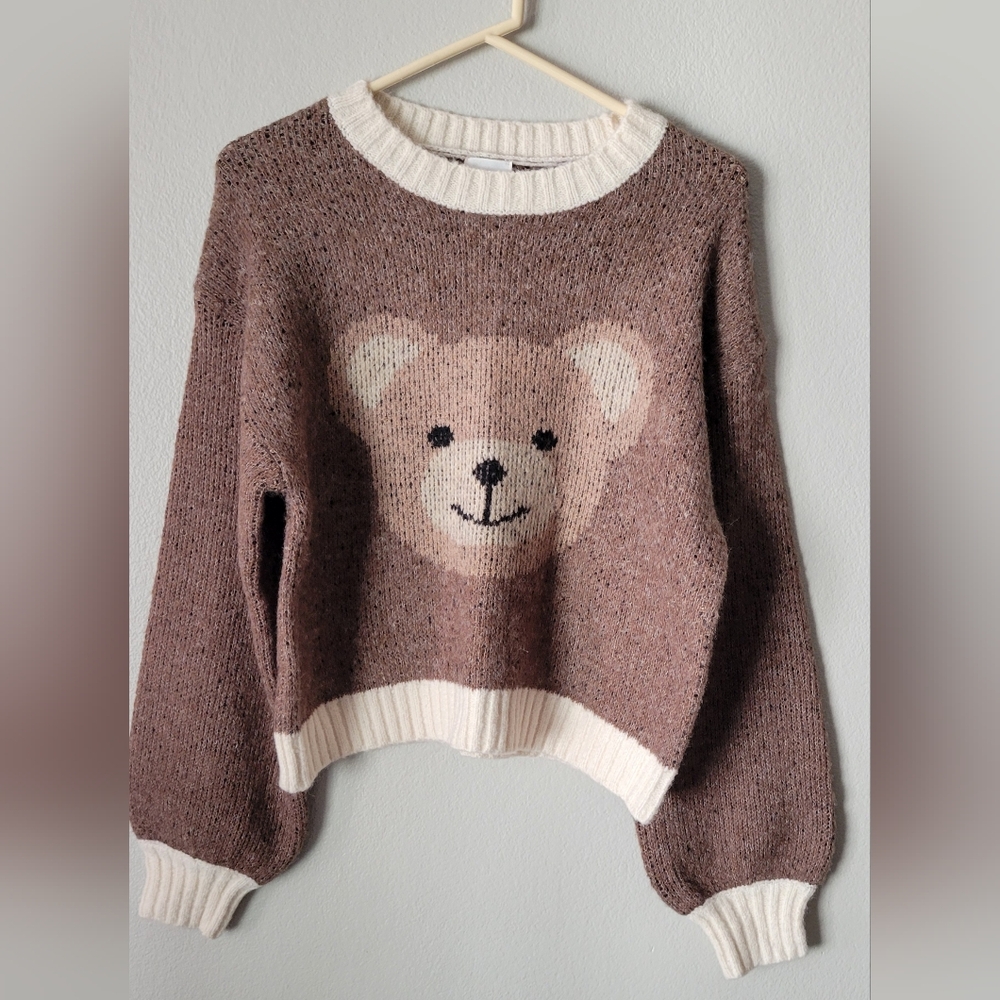 NWT Luna Ivy Brown Bear Sweater with Cream Accents